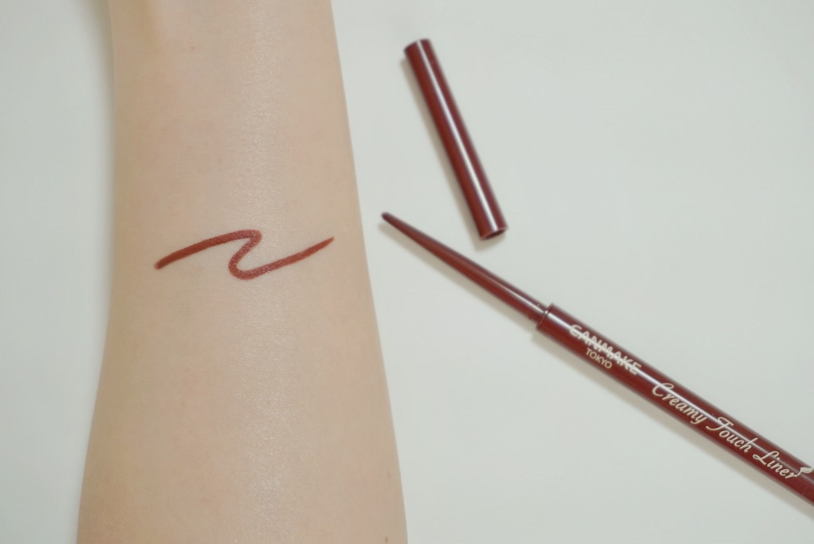 Canmake Creamy Touch Liner 04 Garnet Burgundy