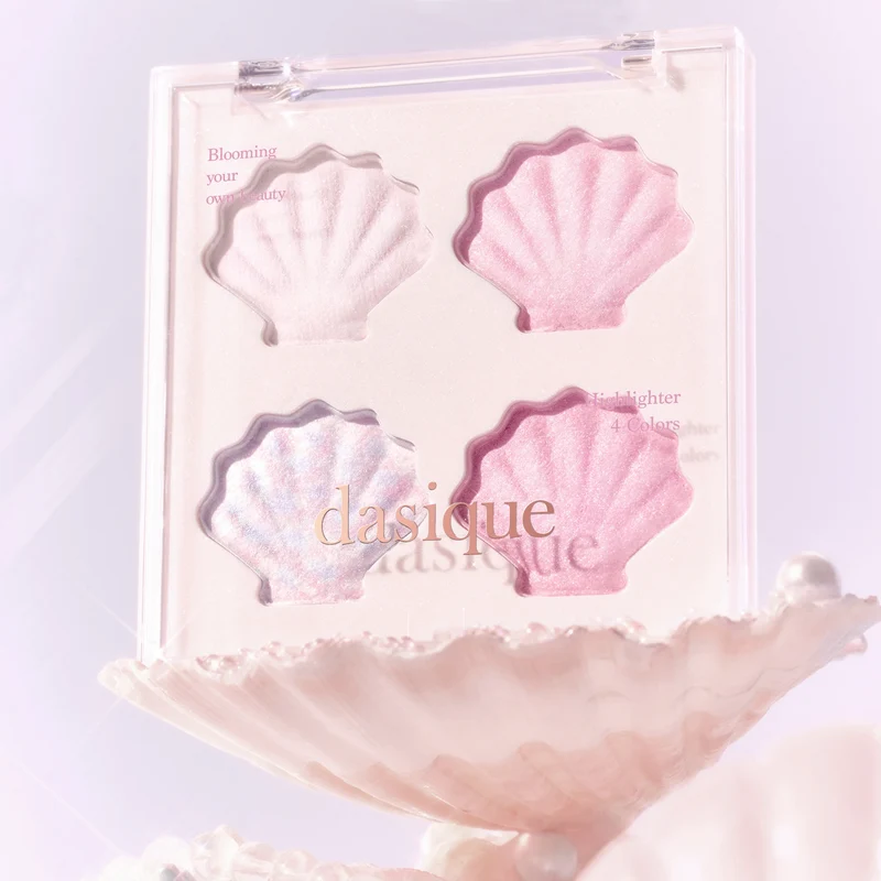 Dasique Shine Glowy Highlighter Palette 5.5g