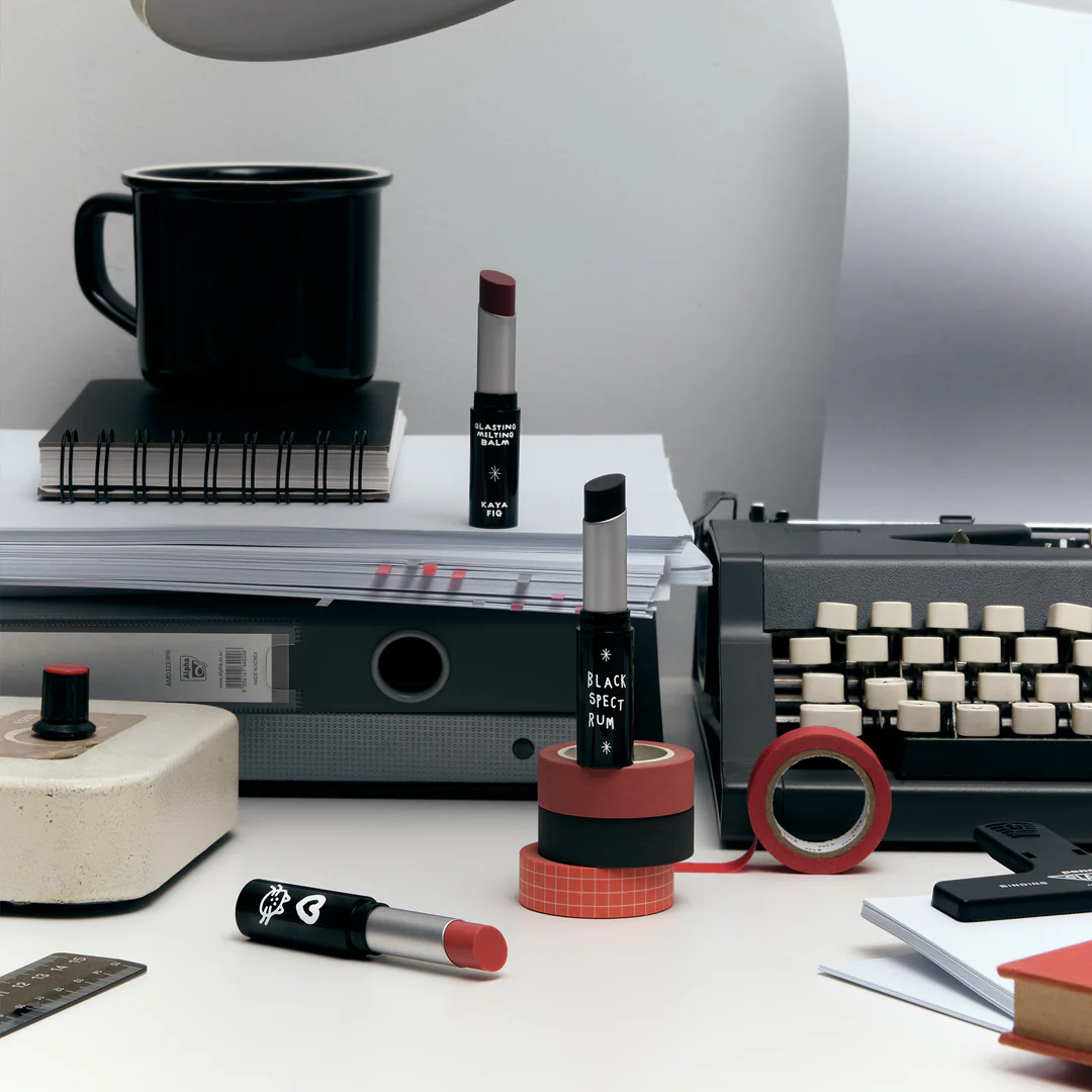 Rom&nd X Inapsquare Glasting Melting Balm